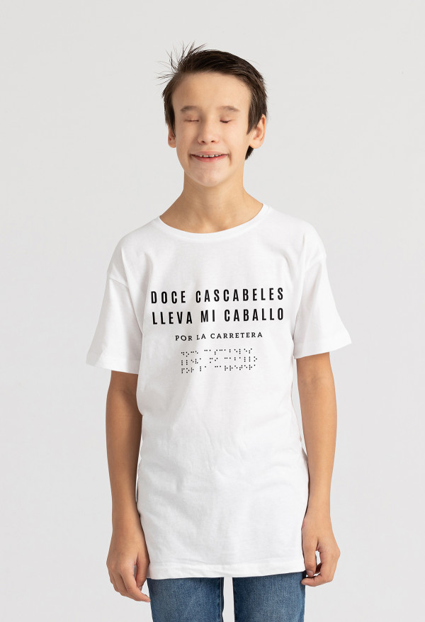 Camiseta Cascabeles braille infantil