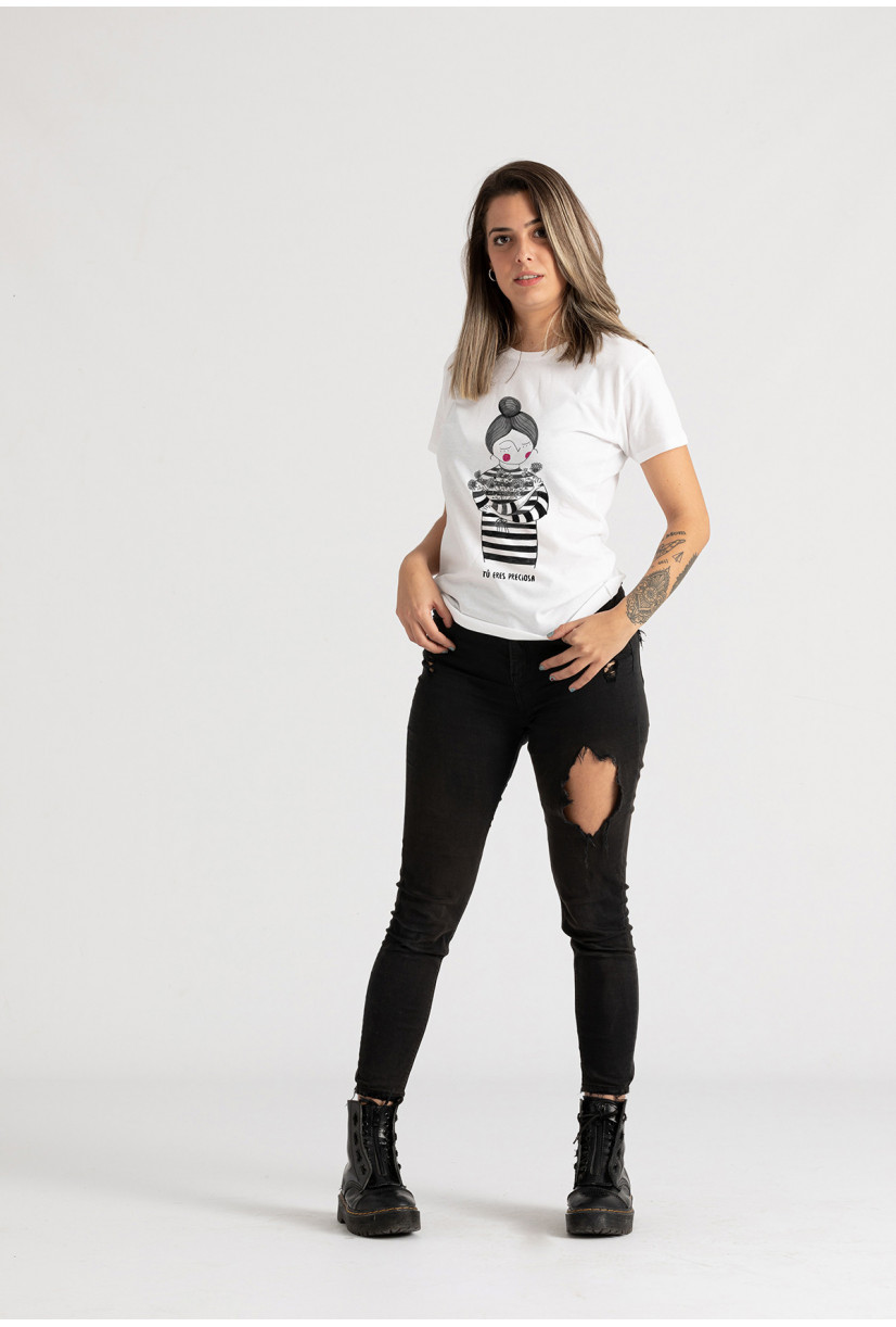 Camiseta Preciosa Chica
