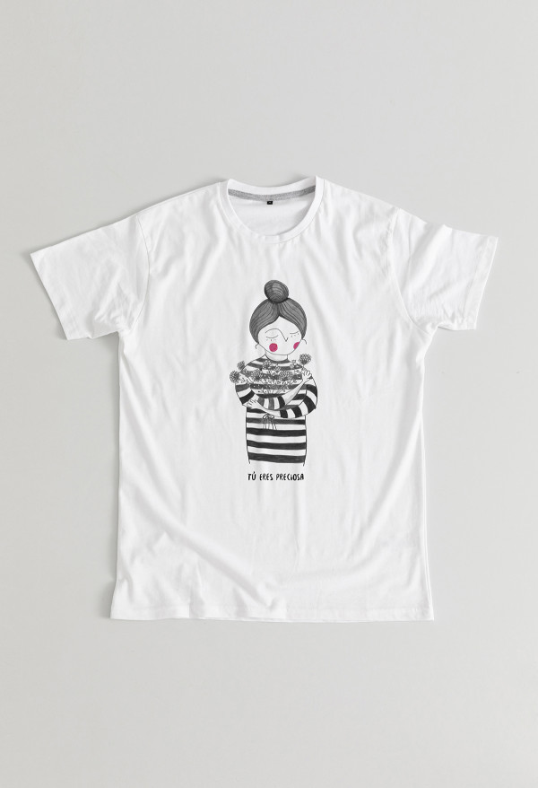 Camiseta Preciosa Chica